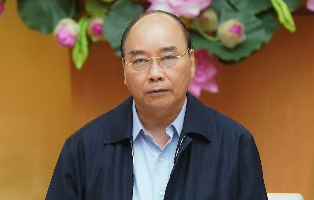 Thủ tướng Nguyễn Xuân Phúc chủ trì họp Thường trực Chính phủ, chiều 30/3. Ảnh: VGP